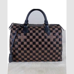 Luis Vuitton Speedy 30 "sold on Tradesy)